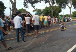 Grave acidente deixa cinco feridos na AL-220 em Campo Alegre