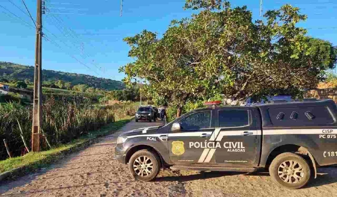 Homem acusado de homicídio e foragido da Justiça pernambucana é preso em flagrante por falsa comunicação de crime em Murici