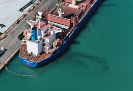 IMA multa em R$ 45 mil empresa por contaminar o mar com subproduto do petróleo em Maceió