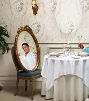 Saiba como reconhecer e se proteger de uma pessoa narcisista