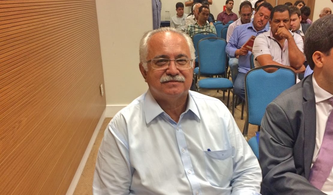 Rogério Teófilo: “faremos uma transição técnica para Arapiraca ser exemplo para o Brasil”