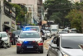 Mulher é morta a tiros em SP e ex-namorado é preso horas depois em pedágio