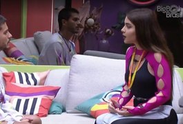 BBB 22: Após indicação, Jade Picon fala para Arthur Aguiar: ''Você não foi e não é uma prioridade minha no jogo''