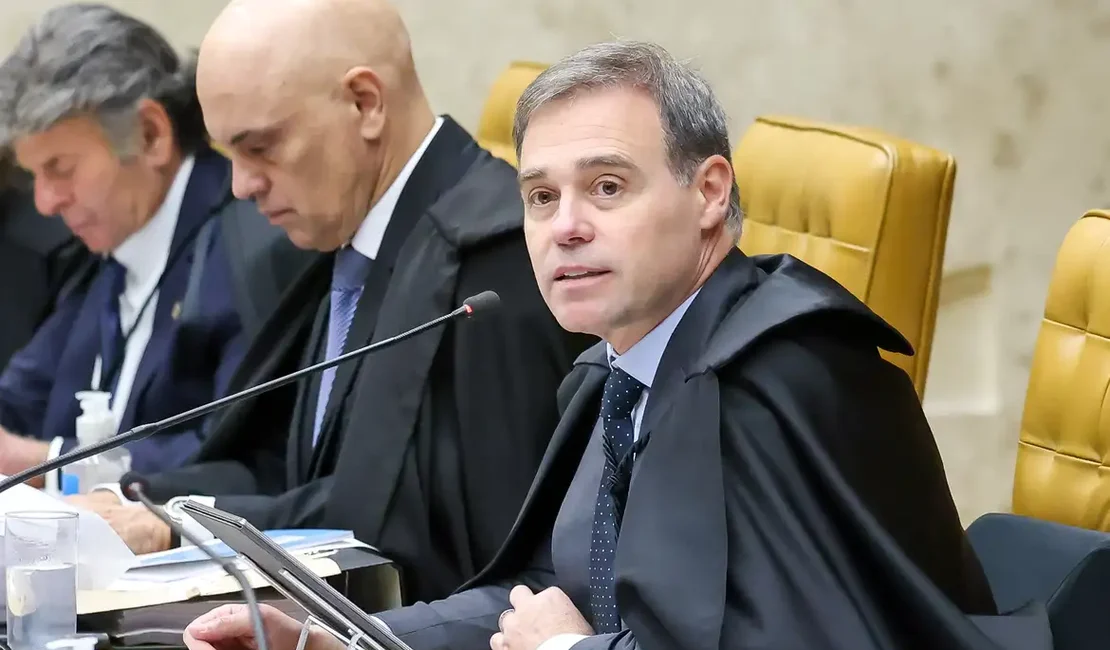 Mendonça abre inquérito para investigar vazamentos de dados de Vorcaro