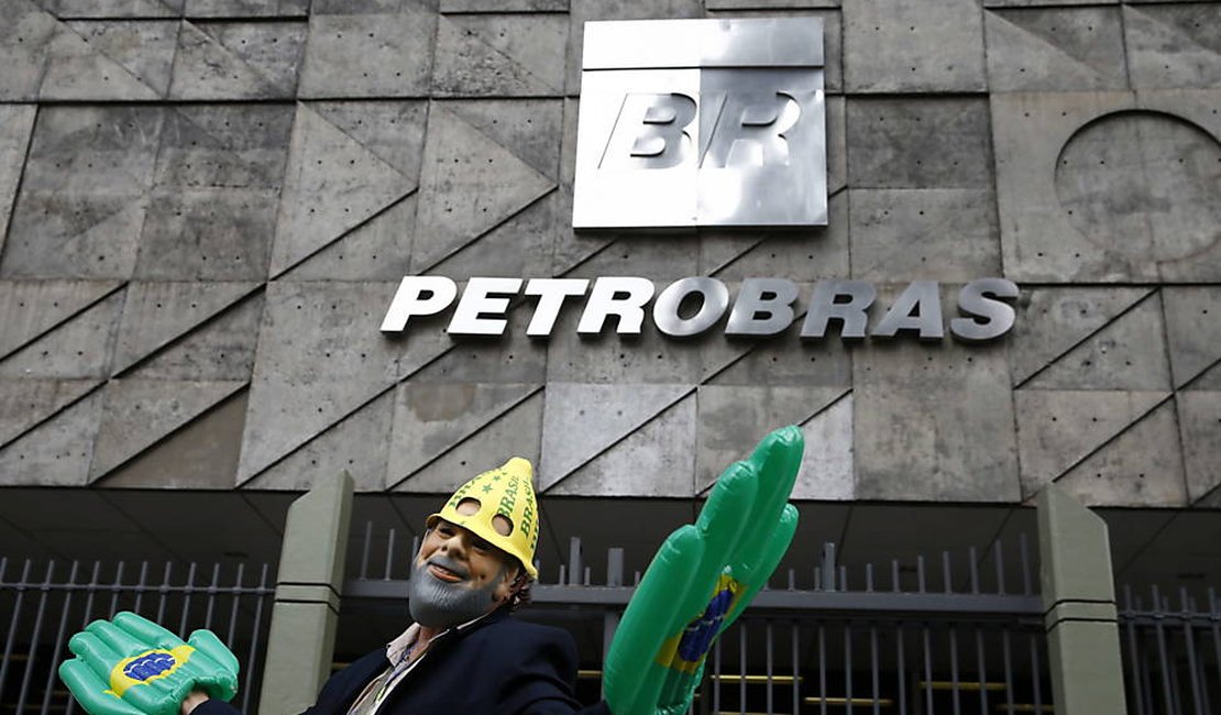 Petrobras coloca à venda campos de produção de petróleo e gás no Nordeste