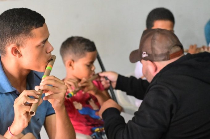 Prefeitura de Penedo resgata tradição e promove iniciação musical no povoado Tabuleiro dos Negros