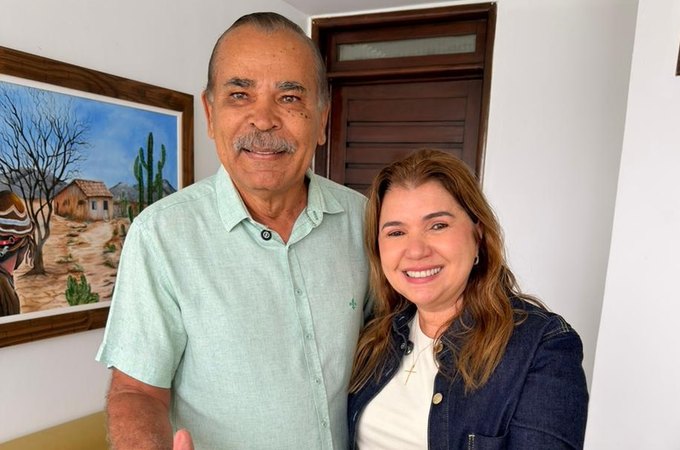 Rute Nezinho recebe apoio de Tarcizo Freire e amplia alianças para a disputa à Câmara Federal