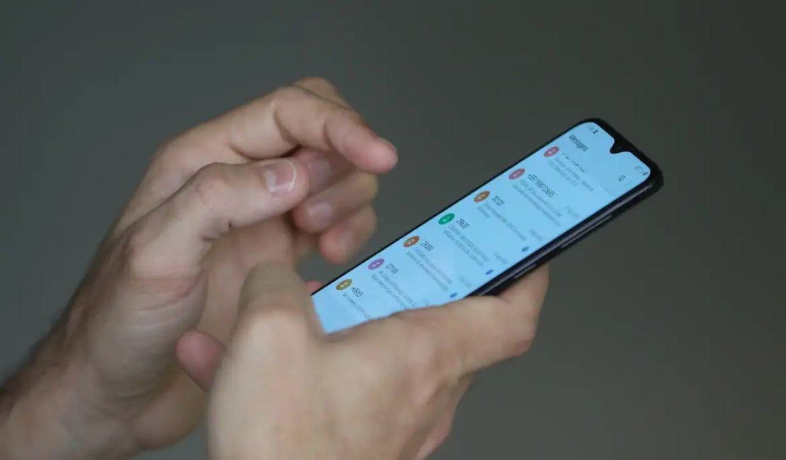 Internet grátis pode derrubar rede móvel na eleição, diz Anatel ao STF