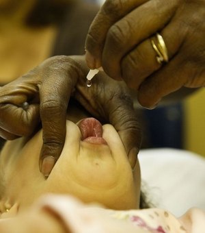 Vacinação contra a poliomielite ultrapassa 80% de cobertura e campanha é prorrogada em Arapiraca