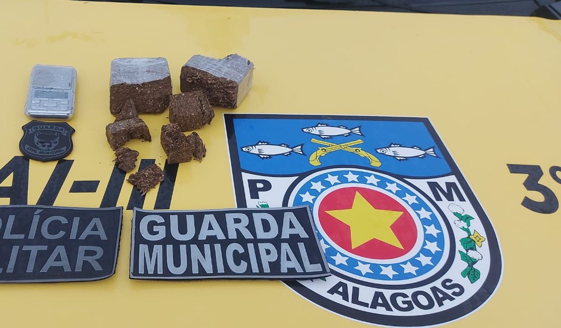 Jovens são presos por suspeita de tráfico de drogas no Agreste alagoano