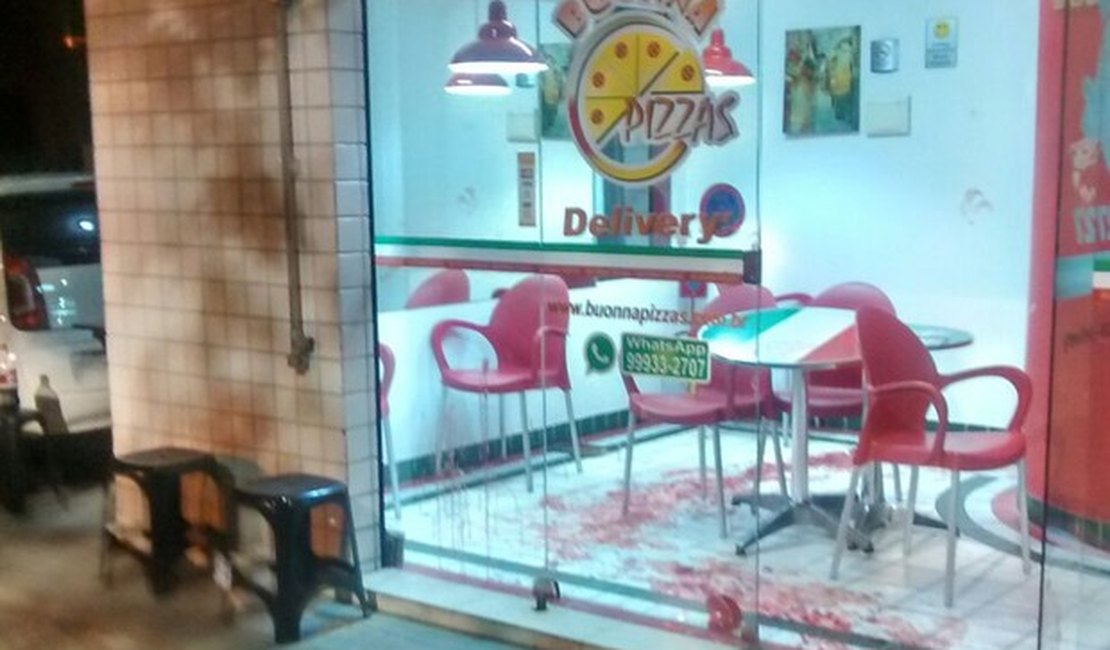 Suspeito de balear PM em assalto é executado dentro de ambulância