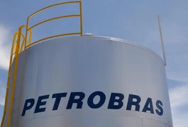 Petroleiros aprovam greve nacional a partir de segunda-feira