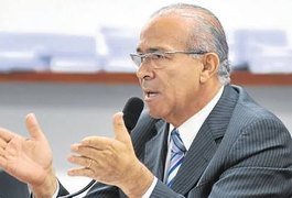 Padilha diz que ministério não tem mulheres porque partidos não indicaram