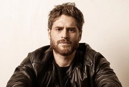 Ator de 'Salve-se Quem Puder' vende bolos para ter renda extra