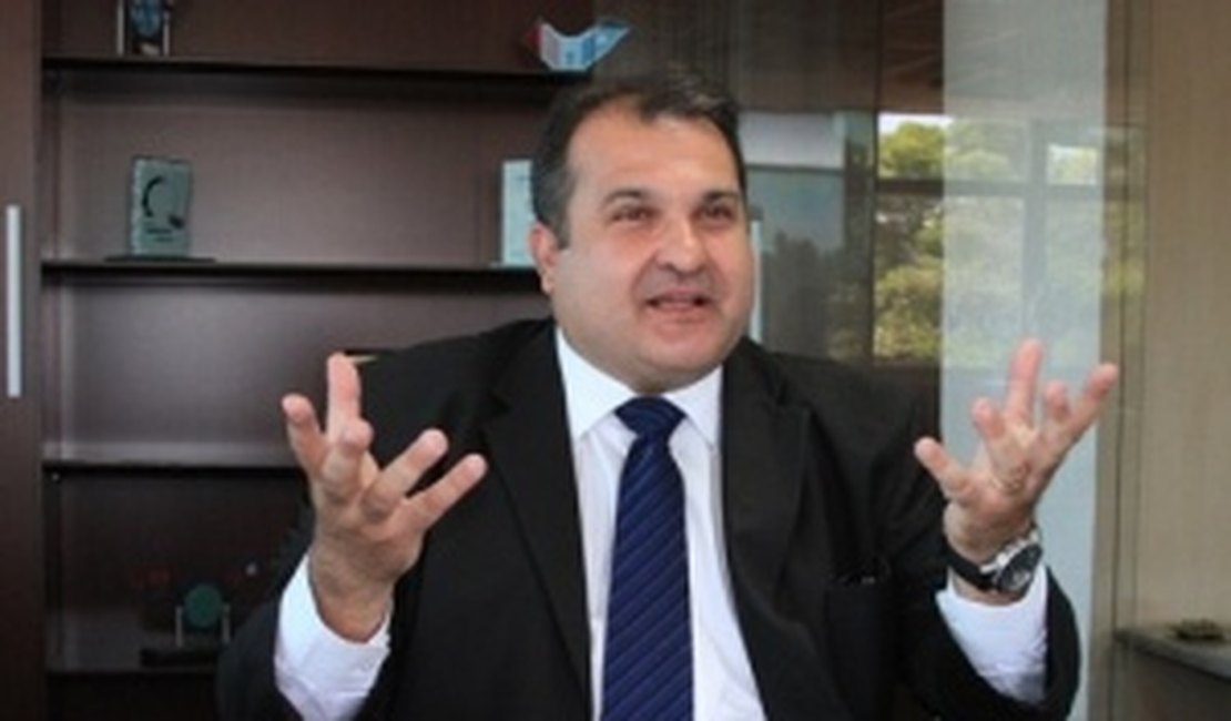 Rombo na Previdência de AL deve chegar a R$ 1 bilhão até o final de 2017