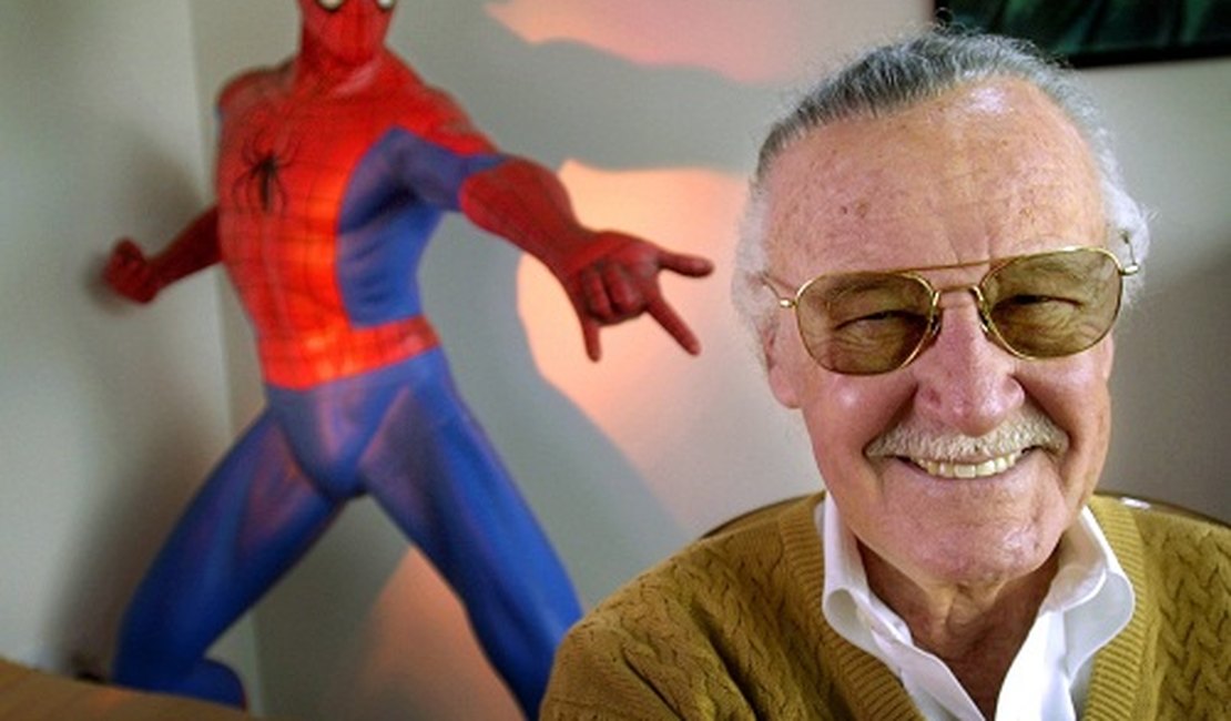 Morre Stan Lee, criador dos personagens da Marvel, aos 95