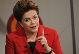 Dilma nomeia novos comandantes das Forças Armadas