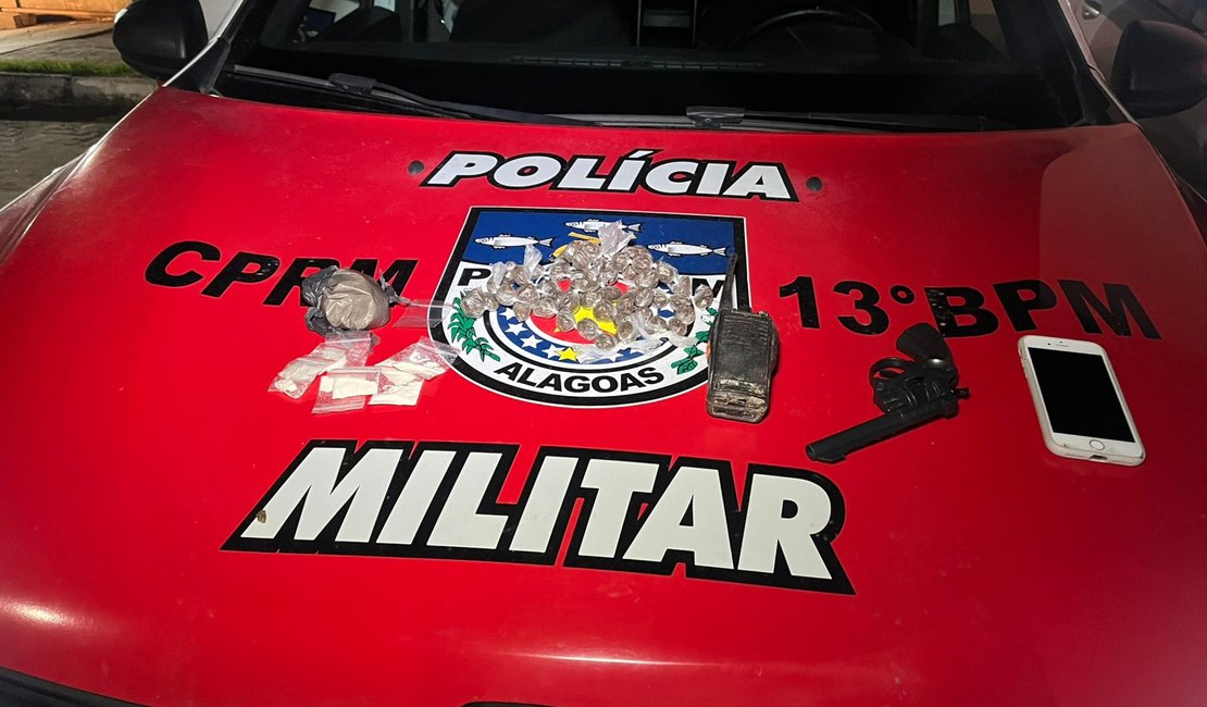 13º Batalhão apreende menor de idade com arma de brinquedo e drogas no Jacintinho