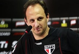 Goleiro Rogério Ceni se separa após assumir filho fora do casamento