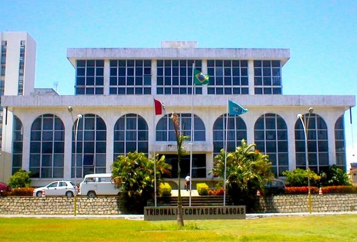 Prefeitos tem até o dia 30 de abril para enviar prestações de contas municipais ao TCE Alagoas