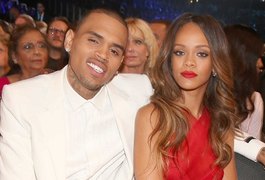 Chris Brown culpa Rihanna por ter desfigurado o rosto dela