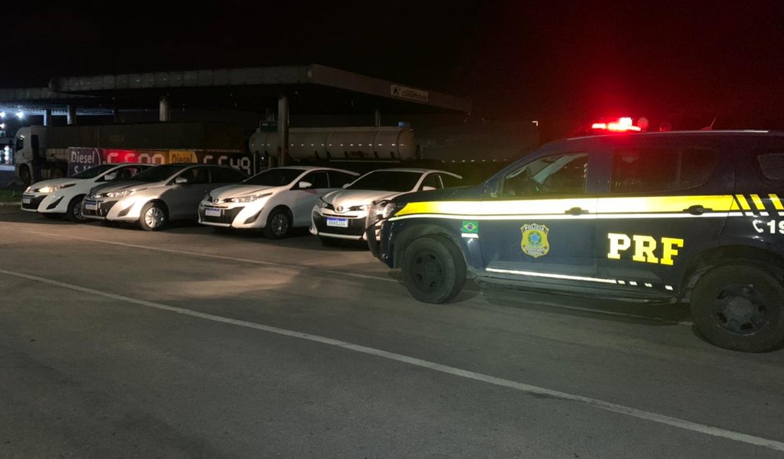 Carros com queixa de apropriação indébita de São Paulo são apreendidos em Arapiraca