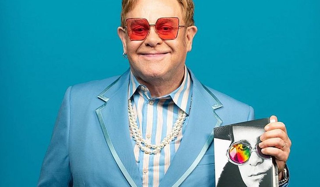 Elton John diz que escreveu biografia para que seus filhos soubessem a verdade sobre ele