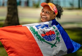 'Quando enfrentei a depressão aos 60 anos, encontrei na corrida um novo propósito', diz Carminha; participação de atletas femininas alagoanas em competições dobra em 2024