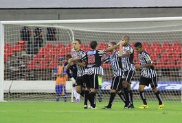 CSA perde fora de casa, mas continua na liderança do Grupo A