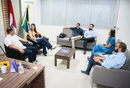 SMTT Arapiraca e Detran/AL reforçam parceria para desenvolvimento de ações de segurança no trânsito