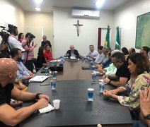 Vídeo. Prefeito de Arapiraca  assina decreto com medidas para enfrentamento ao Coronavírus