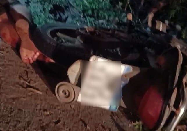 Samu socorre motociclista em estado grave após colisão com poste em Japaratinga