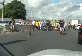 Idoso morre após ser atropelado por caminhão na AL 220 em Arapiraca