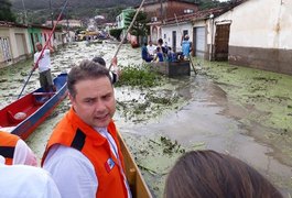 Renan Filho visita três cidades atingidas pelas chuvas no interior do Estado