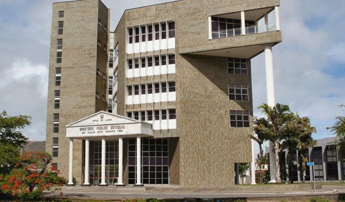 Ministério Público investiga lançamento de resíduos em rios