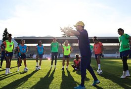 Seleção feminina fecha preparação para jogo contra França nesta sexta