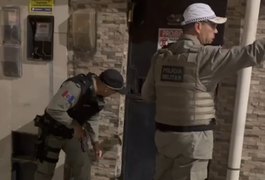 Operação é realizada em bairros de Maceió para capturar homem com extensa ficha criminal