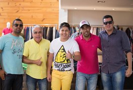 Lennon Menezes é a atração local que abre o Arraiá do Aviões no dia 08 de Abril