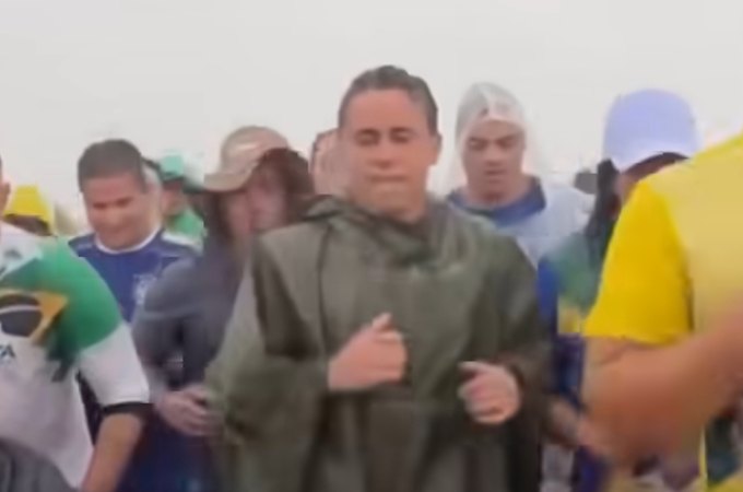 Sob chuva, mobilização chega ao terceiro dia rumo a Brasília