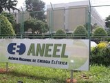 Conta de luz terá aumento médio de 8% em 2026, diz Aneel