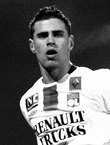 Tricampeão francês, ex-meia morre aos 43 anos após mal súbito a caminho de estádio