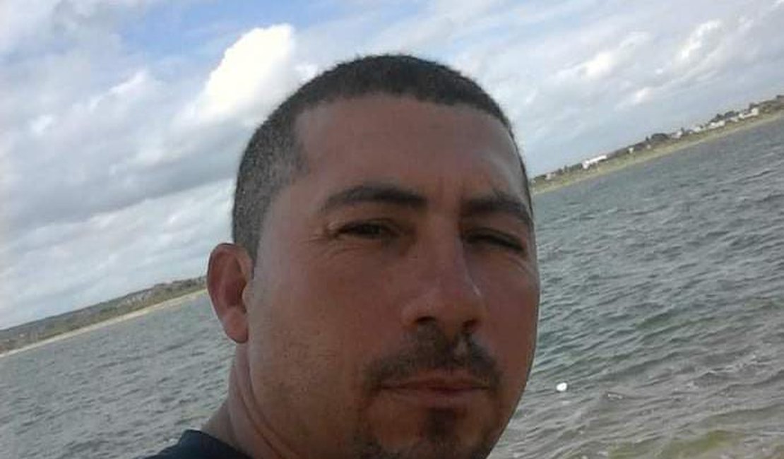 Homem assassinado na frente de borracharia era envolvido com crimes no Agreste