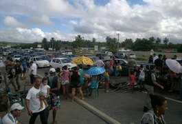 Rodovias são bloqueadas no Estado nesta segunda-feira (10)