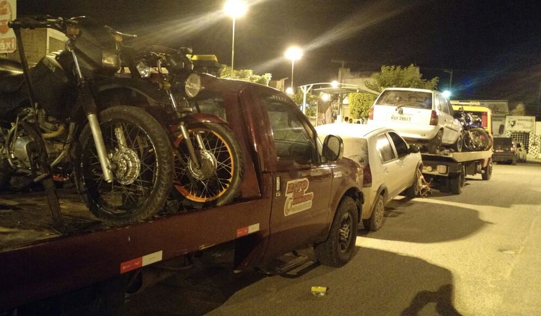 Operação Lei Seca aborda 20 pessoas sem capacete e 12 veículos são apreendidos