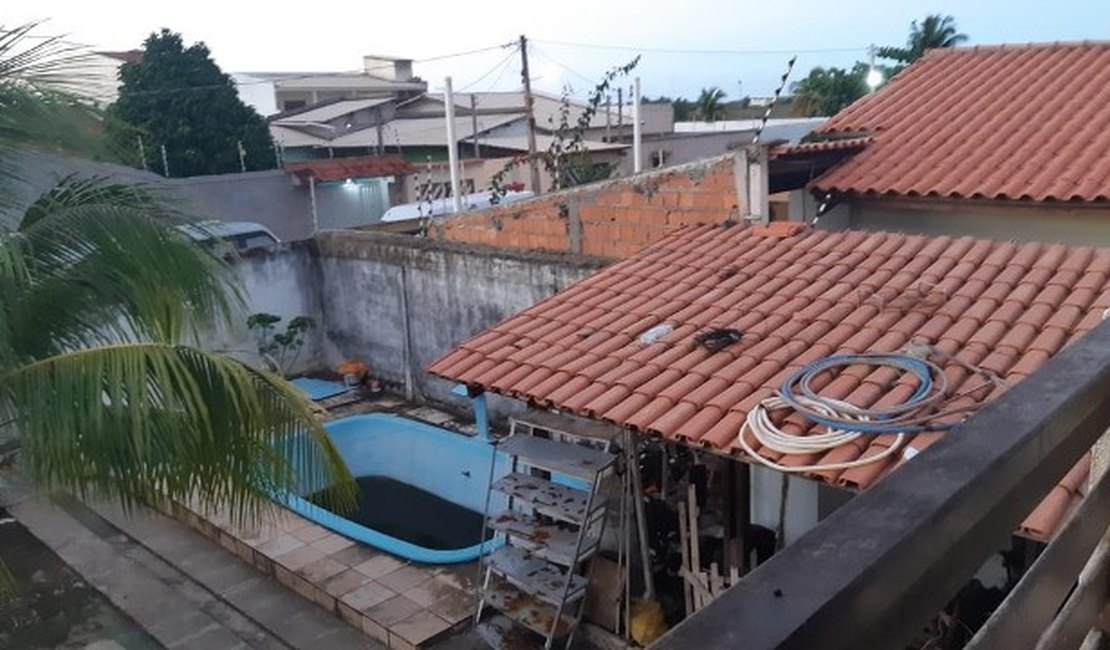 MP/AL denuncia casal de Goiás por tortura e abandono de 15 filhos em Marechal Deodoro