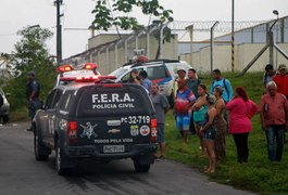 Secretário confirma pelo menos 60 mortes durante rebelião em presídio de Manaus