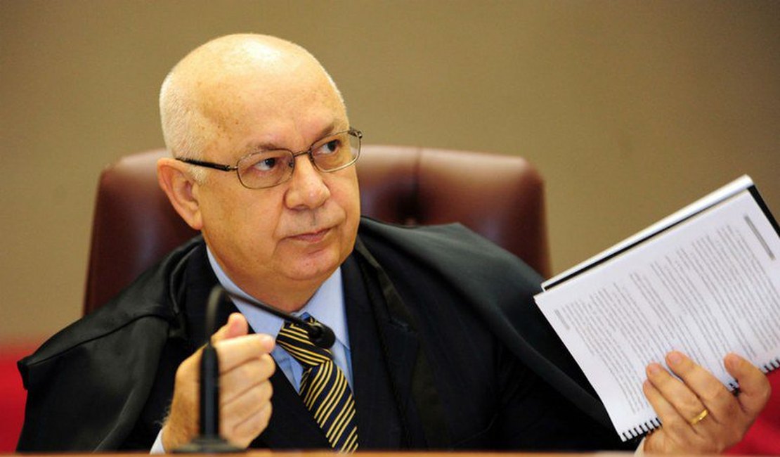 Justiça decreta sigilo de investigação do acidente que matou Teori Zavascki