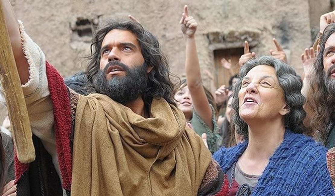 Globo fecha parceria com Record para exibir 'Os Dez Mandamentos'