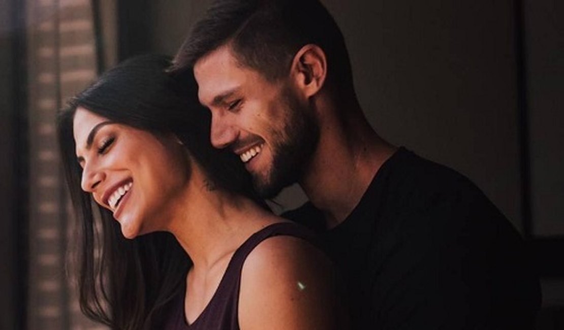 Jonas H Sulzbach fala sobre participação da amada, Mari Gonzalez, no BBB20: ‘Vai mandar bem’