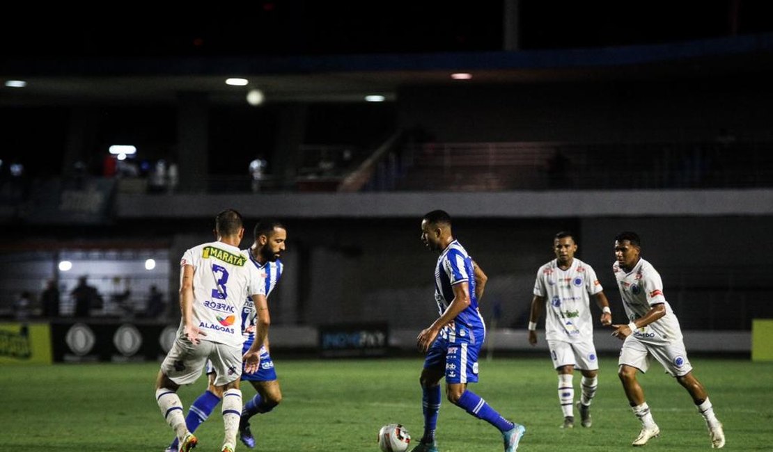 Cruzeiro perde para o CSA por 3 a 0 e encerra temporada sem a vaga na Copa do Brasil